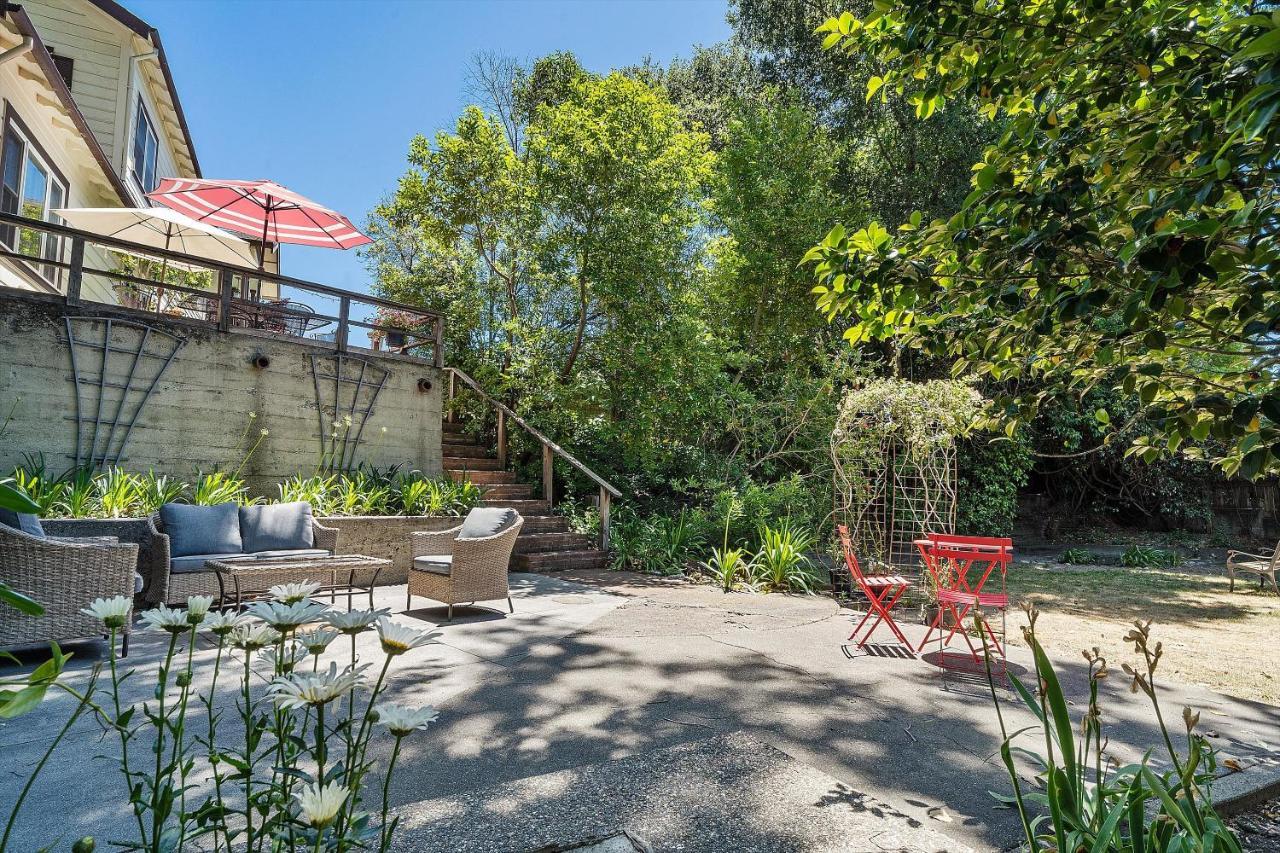 Cinnamon Bear Creekside Inn Sonoma Exterior photo