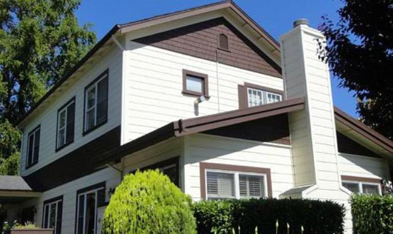 Cinnamon Bear Creekside Inn Sonoma Exterior photo